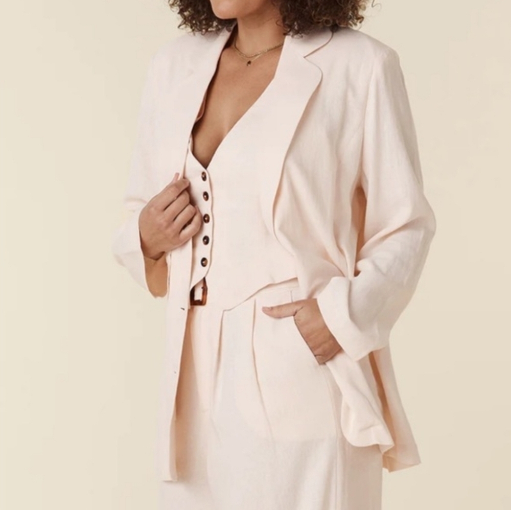 Spell Every Single Day Linen Blazer Size Medium
